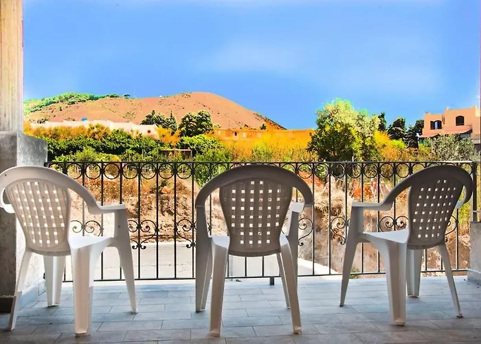 Casa Basilio Con Bellissima Terrazza Vista Isole Lejlighed *